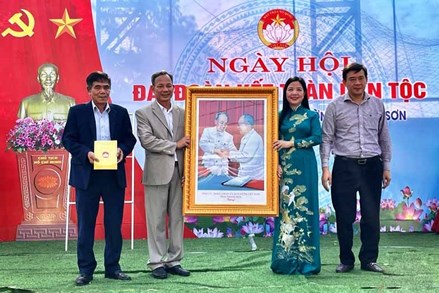 Ngày hội Đại đoàn kết toàn dân tộc tại khu dân cư Sơn Thắng