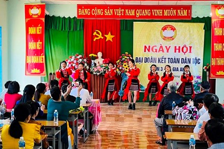 Bình Thuận: Thắt chặt tình đoàn kết qua “Ngày hội Đại đoàn kết toàn dân tộc”