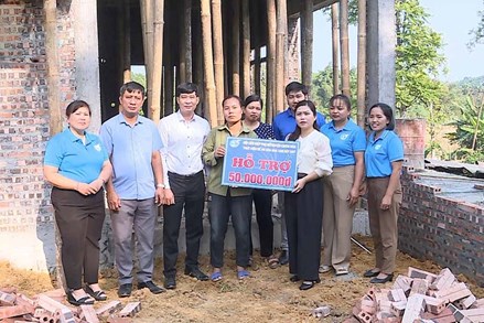 Tuyên Quang huy động mọi nguồn lực xóa nhà tạm, nhà dột nát