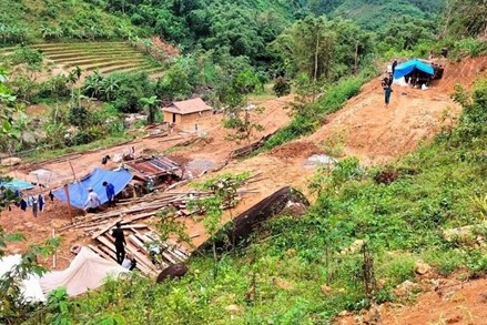 Quảng Ngãi: Hỗ trợ nhà ở, đất ở, đất sản xuất, chuyển đổi nghề cho đồng bào dân tộc thiểu số