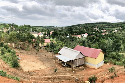 An cư cho đồng bào dân tộc thiểu số 