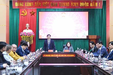 Tuyên Quang: Gặp mặt chức sắc, chức việc các tôn giáo nhân dịp Tết Nguyên đán Ất Tỵ 2025