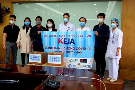 VKEIA tặng sản phẩm hỗ trợ y tế cho Bệnh viện nội tiết Trung ương và Trung tâm điều dưỡng thương binh Thuận Thành