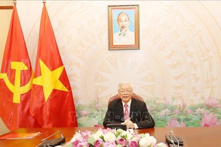 Tổng Bí thư, Chủ tịch nước Nguyễn Phú Trọng điện đàm với Tổng thống Nga Putin