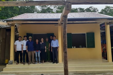 Quảng Bình: Hỗ trợ 850 triệu đồng xây 10 nhà Đại đoàn kết ở bản Xà Khía