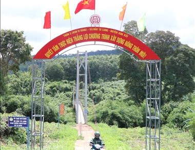 Xã đặc biệt khó khăn đầu tiên tại tỉnh Kon Tum đạt chuẩn nông thôn mới 