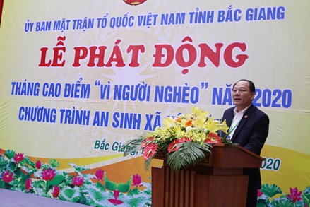 Bắc Giang: Phát động Tháng cao điểm 'Vì người nghèo'