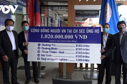 Cộng đồng người Việt tại Séc quyên góp hơn 1 tỷ đồng ủng hộ đồng bào miền Trung 