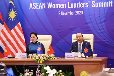 Lãnh đạo các nước ASEAN khẳng định phụ nữ đang là “anh hùng thầm lặng”