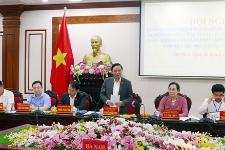 Phó Chủ tịch Quốc hội Nguyễn Khắc Định kiểm tra công tác chuẩn bị bầu cử tại Hà Nam 