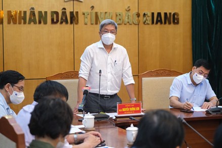 Đoàn Bộ Y tế khẩn cấp về Bắc Giang ngay trong đêm để hỗ trợ chống dịch COVID-19
