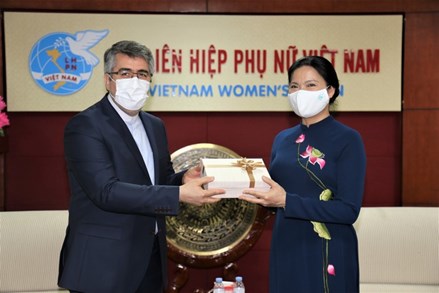 Hội LHPN Việt Nam và Đại sứ quán Iran sẽ phối hợp tổ chức tọa đàm trực tuyến chia sẻ kinh nghiệm phòng chống dịch bệnh Covid-19
