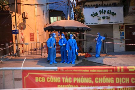 Ngày 1/9: Thêm hơn 2 triệu liều vaccine Astra Zeneca về Việt Nam, Bộ Y tế rà soát người tiêm mũi 1 và lập kế hoạch tiêm mũi 2 vaccine COVID-19