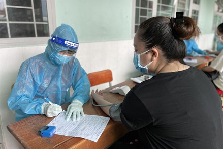 TP Hồ Chí Minh đã qua đỉnh dịch, số bệnh nhân nặng phải thở máy ngày càng giảm