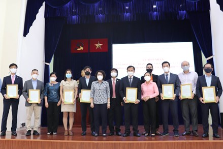 Ngày 6/10: Thành phố Hồ Chí Minh tiếp nhận hơn 368 tỷ đồng ủng hộ công tác phòng chống dịch