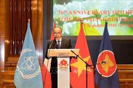 Củng cố và phát triển quan hệ hữu nghị Việt Nam - Cộng hòa Áo