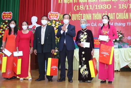 Phó Chủ tịch Ngô Sách Thực dự Ngày hội Đại đoàn kết tại Lạng Giang