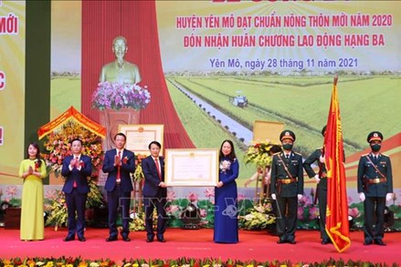 Phó Chủ tịch Nước Võ Thị Ánh Xuân dự lễ công bố huyện Yên Mô đạt chuẩn nông thôn mới 