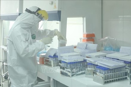 Việt Nam ghi nhận ca nhiễm biến thể Omicron đầu tiên 