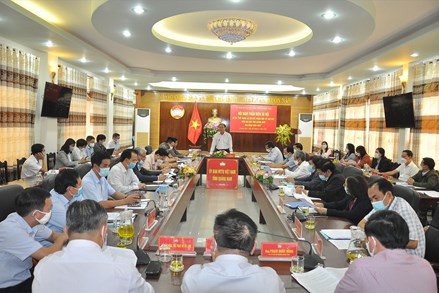 Quảng Nam: Phản biện đề án cơ chế, chính sách khuyến khích xã hội hóa 
