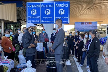 Thái Lan: Tổng lãnh sự quán Việt Nam đưa đồng bào về quê đón Tết bằng đường bộ