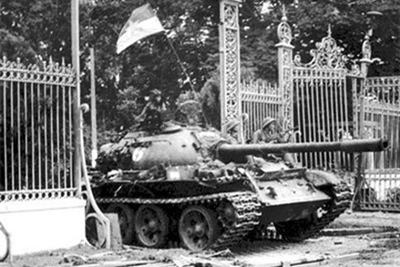 Đại thắng mùa Xuân 1975 mãi mãi thôi thúc dân tộc Việt Nam thời kỳ mới