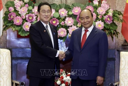 Chủ tịch nước Nguyễn Xuân Phúc tiếp Thủ tướng Nhật Bản Kishida Fumio