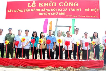 An Giang: Nhân rộng điển hình tiên tiến ở Huyện Cù Lao