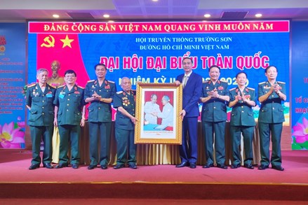 Phó Chủ tịch Phùng Khánh Tài dự Đại hội đại biểu toàn quốc nhiệm kỳ III của Hội Trường Sơn Việt Nam 