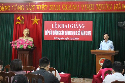 Thái Nguyên: Khai giảng lớp bồi dưỡng cán bộ Mặt trận cơ sở
