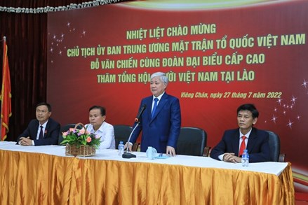 Mỗi người Việt tại Lào là một sứ giả của tình đoàn kết