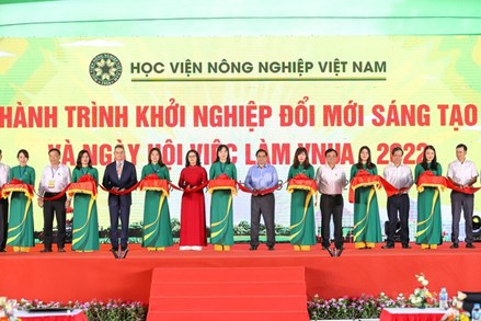 Thủ tướng: Học viện Nông nghiệp Việt Nam cần phải trở thành đại học hàng đầu thế giới về nông nghiệp