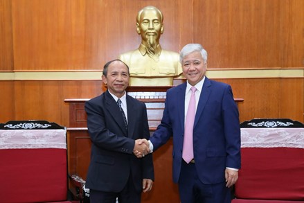 Củng cố vững chắc mối quan hệ hữu nghị vĩ đại, đoàn kết đặc biệt Việt Nam - Lào