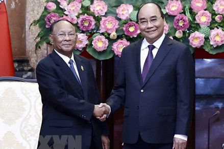 Chủ tịch nước Nguyễn Xuân Phúc tiếp Chủ tịch Quốc hội Campuchia