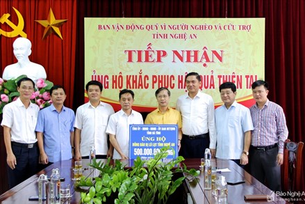 Hà Tĩnh hỗ trợ Nghệ An 500 triệu đồng khắc phục hậu quả thiên tai 