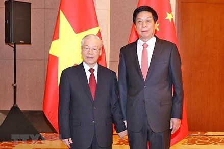 Tổng Bí thư Nguyễn Phú Trọng hội kiến Chủ tịch Quốc hội Trung Quốc Lật Chiến Thư