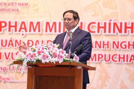 Thủ tướng: 'Người Việt Nam xa Tổ quốc luôn ở trong trái tim của Đảng, Nhà nước'