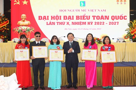 Phó Chủ tịch Nguyễn Hữu Dũng dự Đại hội Hội Người mù Việt Nam lần thứ X, nhiệm kỳ 2022 - 2027