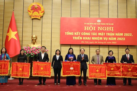 Phó Chủ tịch – Tổng Thư ký Lê Tiến Châu dự Hội nghị tổng kết công tác năm 2022, triển khai nhiệm vụ năm 2023 của MTTQ thành phố Hà Nội