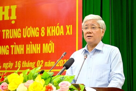 Chủ tịch Đỗ Văn Chiến dự Hội nghị tổng kết 10 năm thực hiện Nghị quyết Trung ương 8 (khóa XI) tại tỉnh Trà Vinh