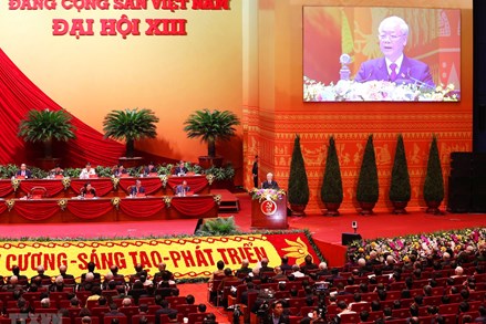 Tổng kết các phương pháp tiếp cận để tiếp tục phát triển lý luận về chủ nghĩa xã hội và con đường đi lên chủ nghĩa xã hội ở Việt Nam*