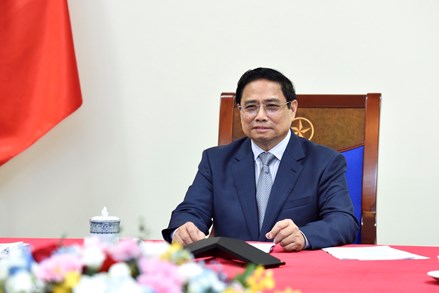 Thủ tướng Phạm Minh Chính điện đàm với Thủ tướng Trung Quốc Lý Cường