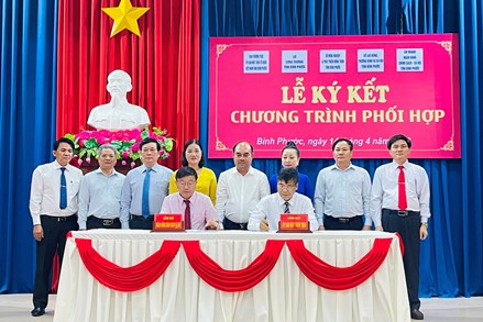 Uỷ ban MTTQ  Việt Nam tỉnh Bình Phước tổ chức ký kết các Chương trình phối hợp