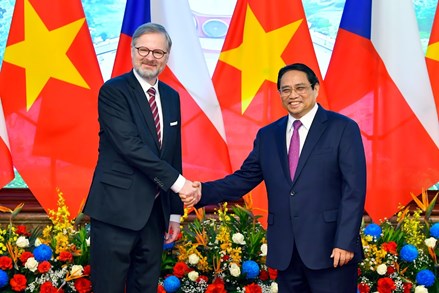 Thủ tướng Phạm Minh Chính chủ trì lễ đón chính thức và hội đàm với Thủ tướng Cộng hòa Czech Petr Fiala