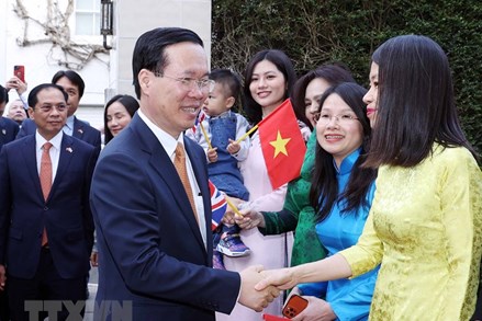 Chủ tịch nước Võ Văn Thưởng thăm cộng đồng người Việt tại Anh