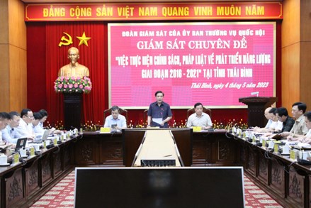 Đoàn giám sát của Ủy ban Thường vụ Quốc hội làm việc với UBND tỉnh Thái Bình