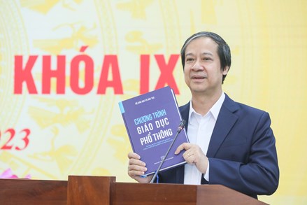 Bộ trưởng Bộ Giáo dục và Đào tạo Nguyễn Kim Sơn: Đổi mới sách giáo khoa cần đi hết chặng đường rồi đánh giá, thay đổi