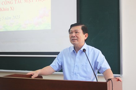Phó Chủ tịch Nguyễn Hữu Dũng dự Lễ Khai giảng Khóa bồi dưỡng nghiệp vụ công tác Mặt trận Lớp thứ nhất - Khóa X