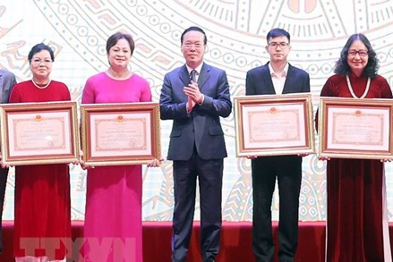 Lễ trao tặng Giải thưởng Hồ Chí Minh, Giải thưởng Nhà nước về văn học, nghệ thuật năm 2022