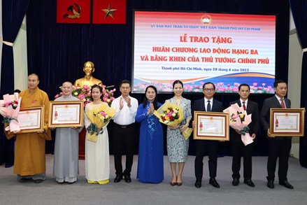 Thành phố Hồ Chí Minh: Hội nghị Uỷ ban MTTQ Việt Nam thành phố lần thứ 10, khoá XI